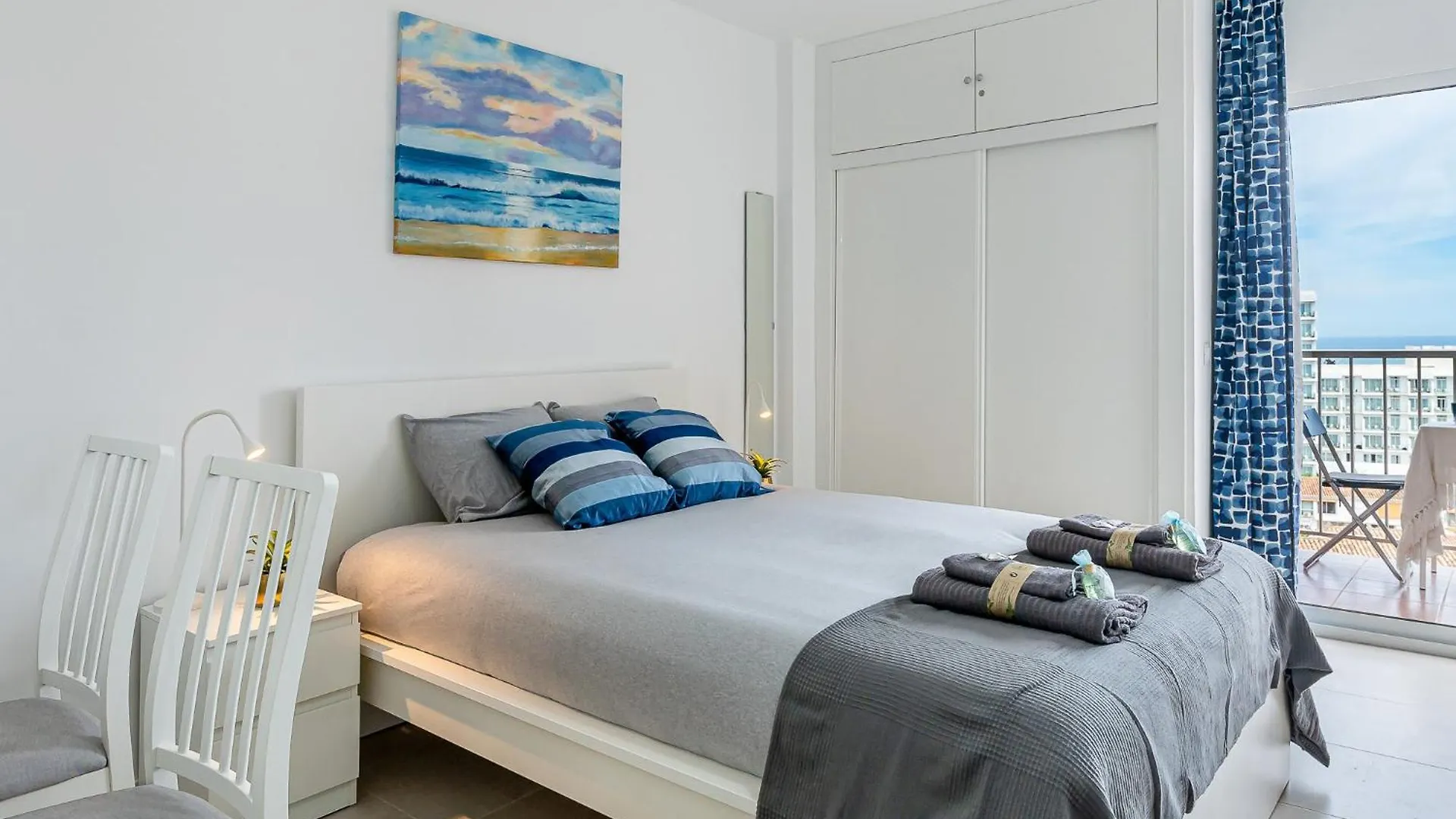 Apartment 797 Holiday Rentals - Moderno Estudio Con Hermosa Vista En Ju Arroyo De La Miel
