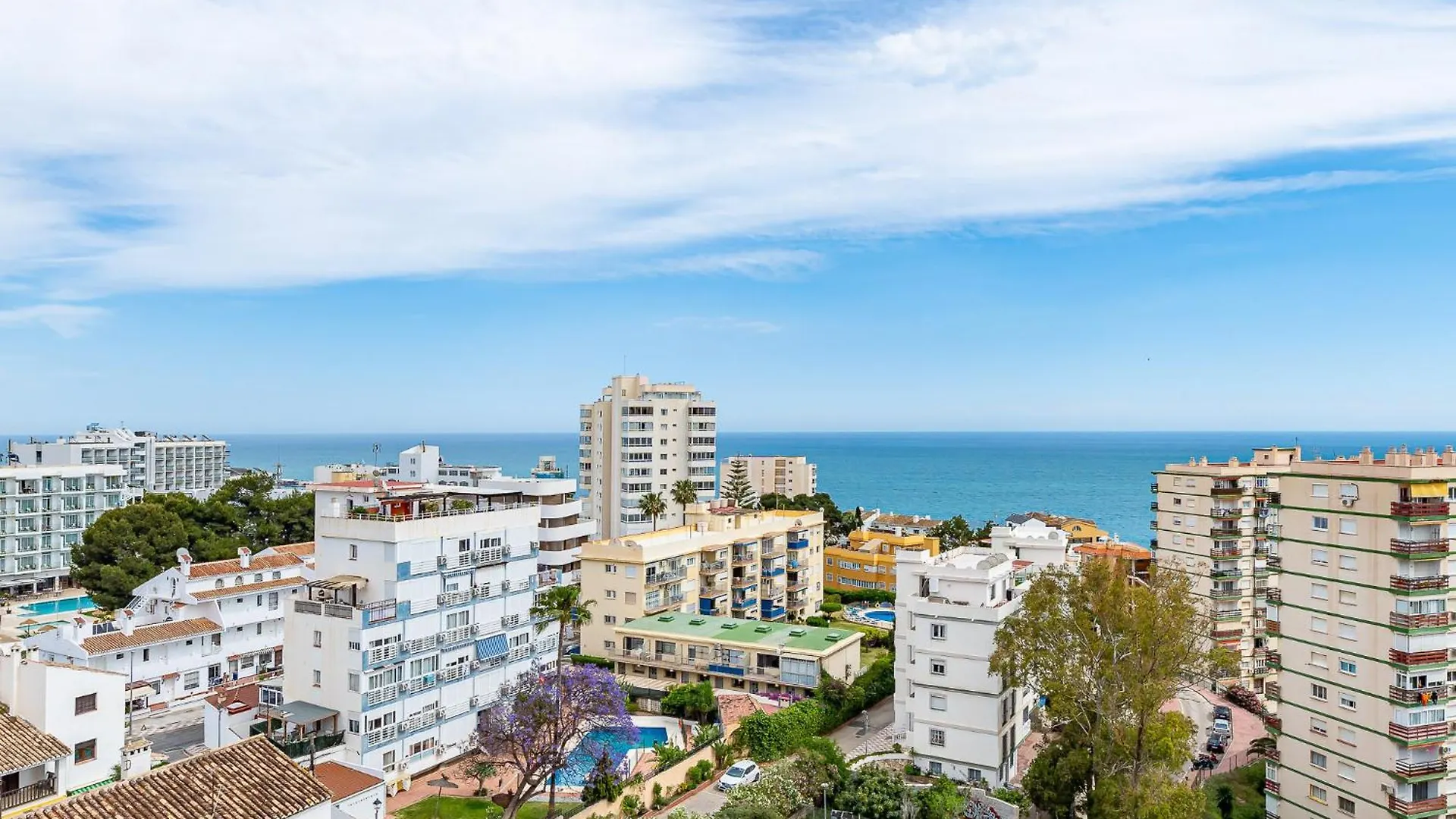 Apartment 797 Holiday Rentals - Moderno Estudio Con Hermosa Vista En Ju Arroyo De La Miel