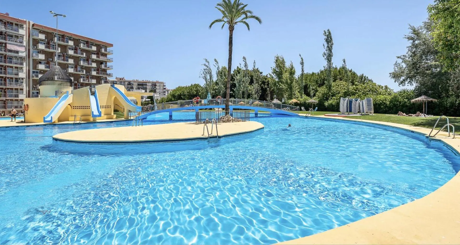 797 Holiday Rentals - Moderno Estudio Con Hermosa Vista En Ju Arroyo De La Miel 0*,  Spain