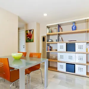 Benalmadena With Seasonal Pool & Parking Near The Apartment